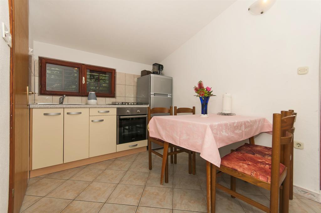 Apartments Luca Rogoznica  Extérieur photo