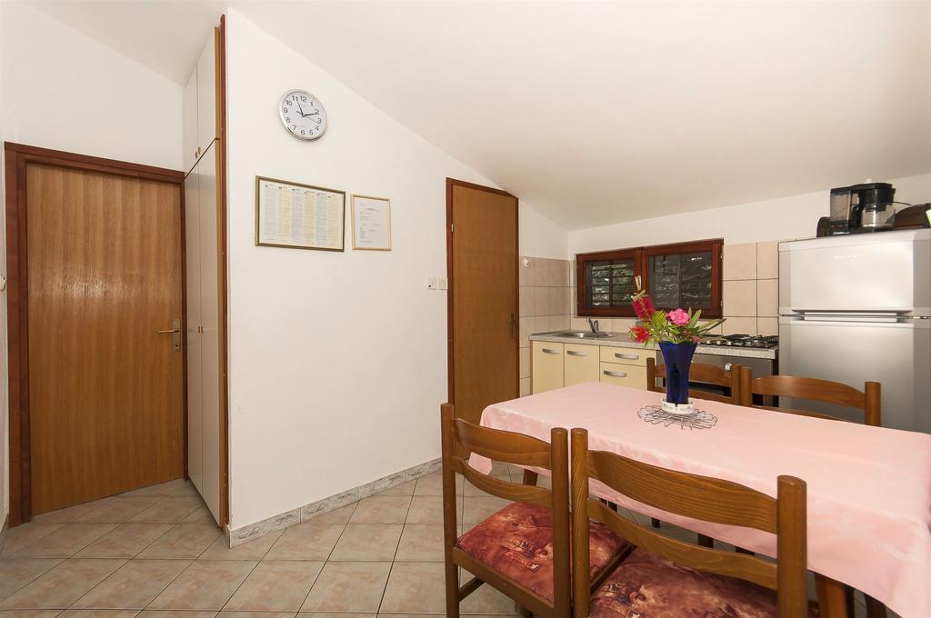 Apartments Luca Rogoznica  Extérieur photo