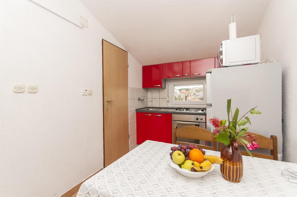 Apartments Luca Rogoznica  Extérieur photo